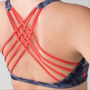 LULULEMON Free to Be Wild bra